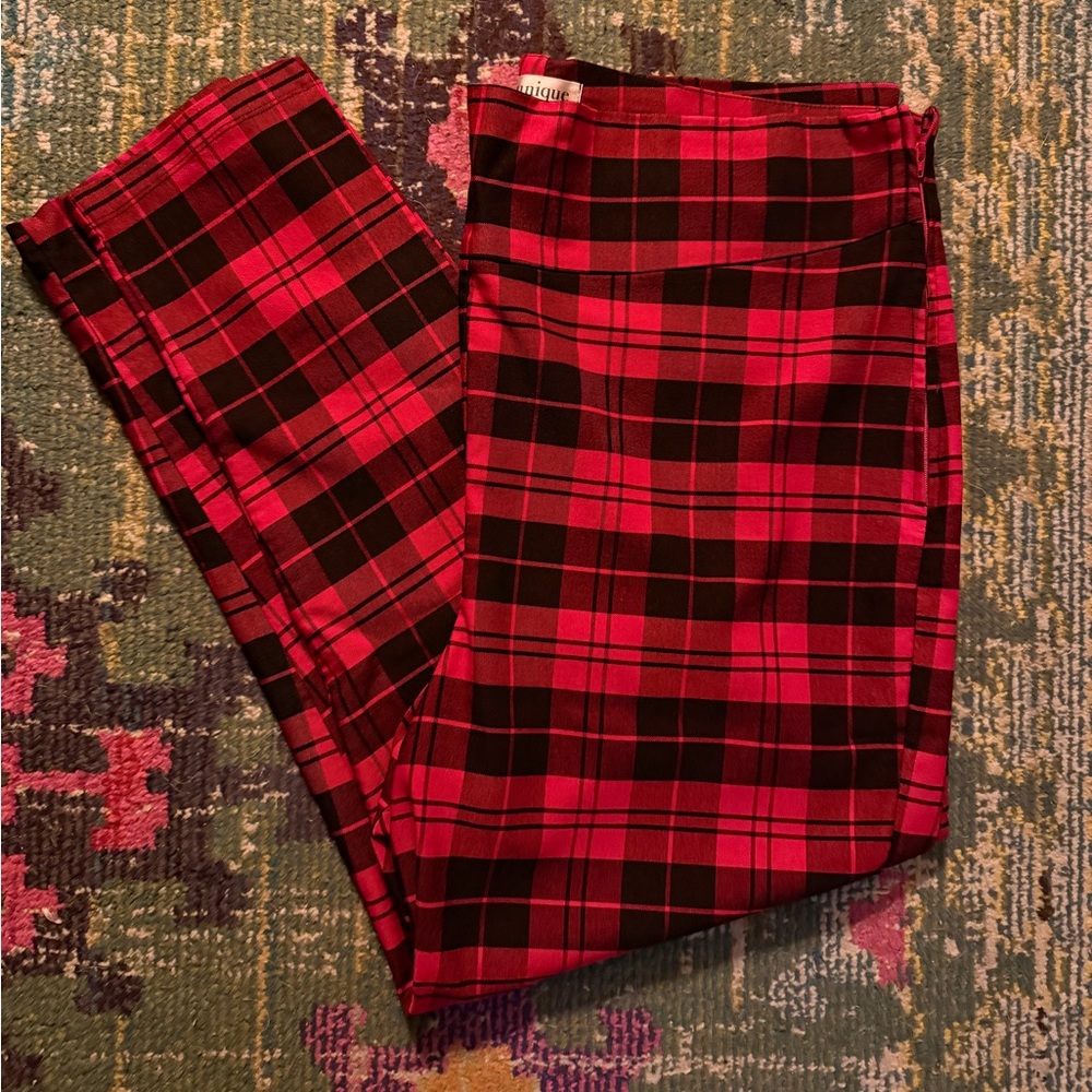 Black and Red Plaid Cigarette Pants